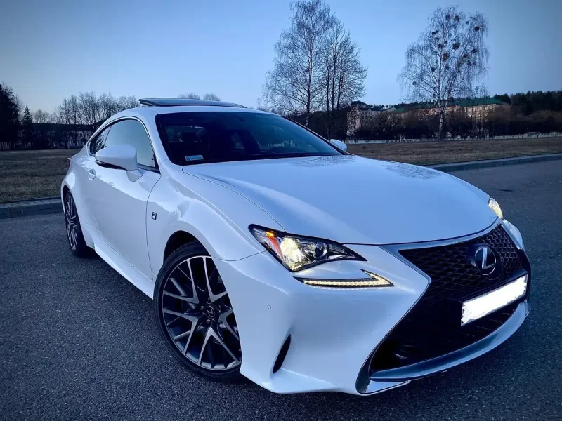 Lexus is 250 джип