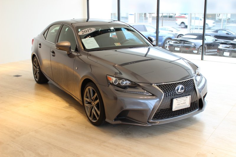 Lexus is 250 2014