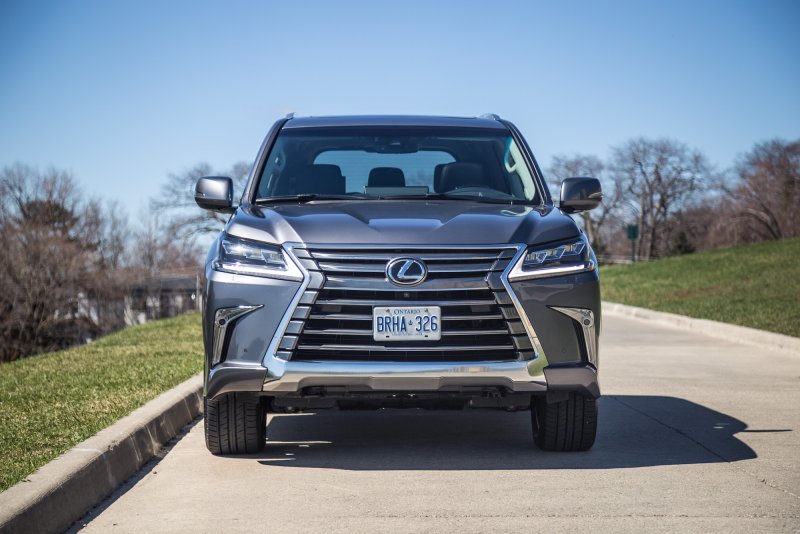 Lexus LX 570 2013