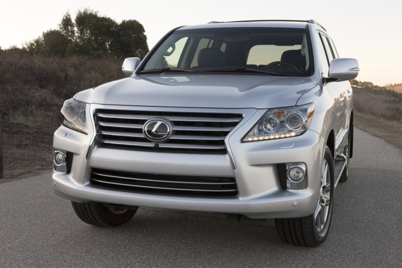 Новый Lexus LX 2022