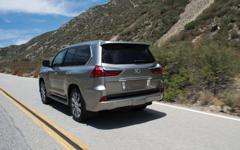 Lexus LX 2016