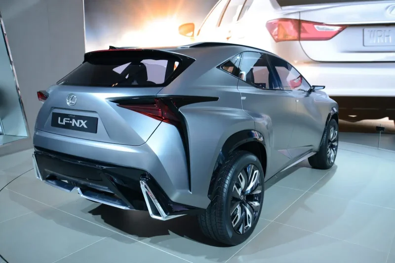 Lexus NX 300 2022