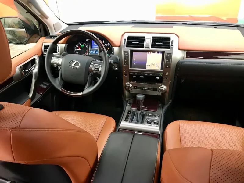 Lexus gx460 2022 салон