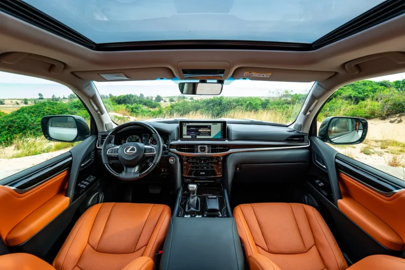 Lexus LX 570 2022 Interior