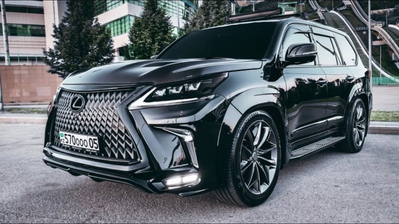 Lexus LX 2022