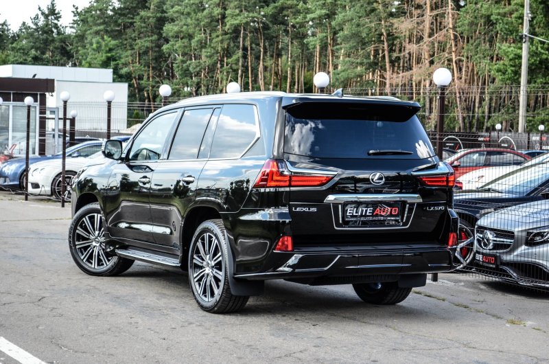 Lexus LX 570 F Sport 2020