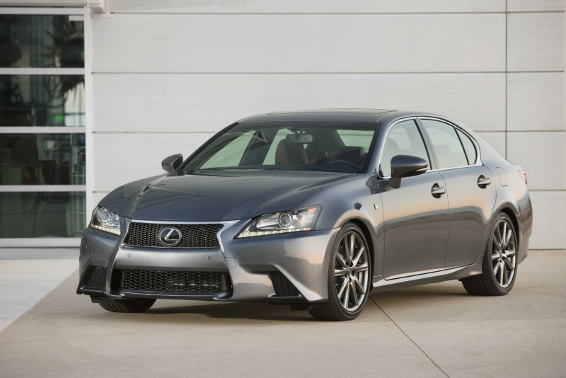 Lexus GS 4