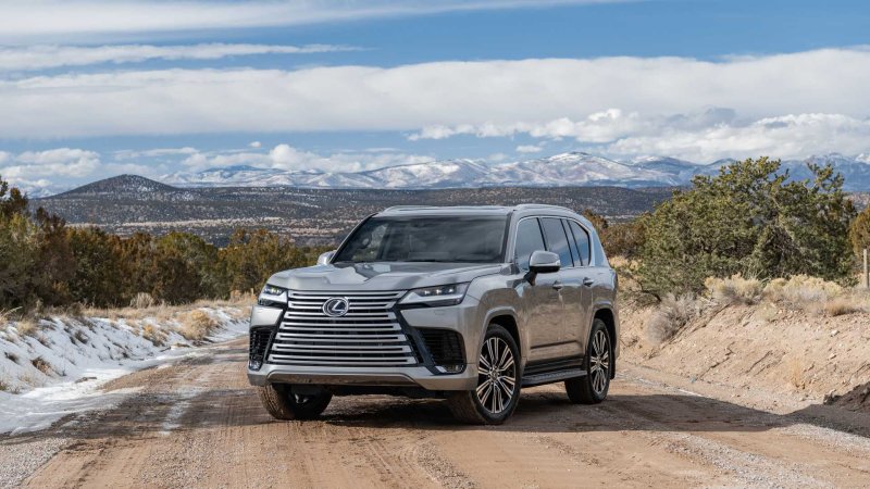 Lexus LX 2022