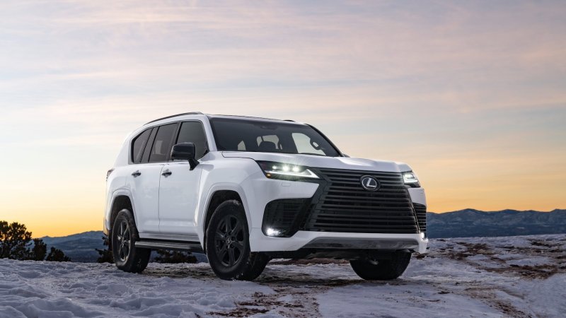 Lexus LX 2022