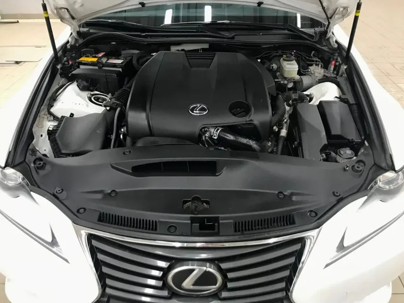 Lexus is 250 двигатель