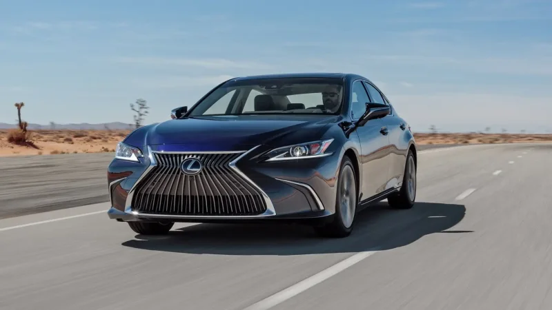 Lexus es 300 2020