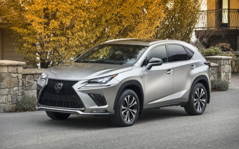 Lexus NX 300 2021