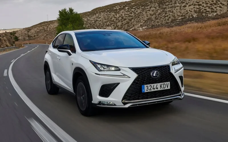 Lexus NX 2021