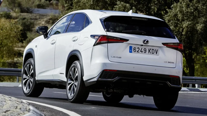 Lexus nx300h 2017