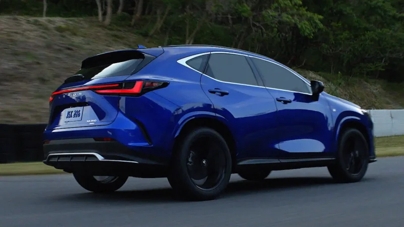 Lexus NX 2022