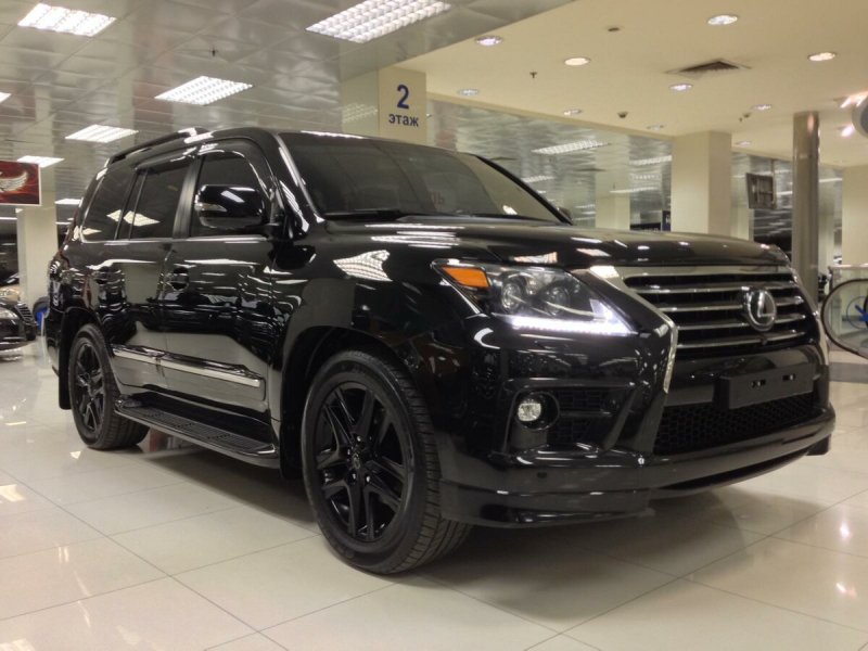 Lexus LX 570 2012 черный