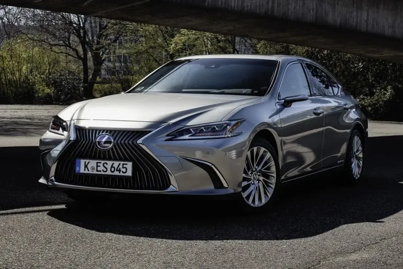 Lexus es 250 2022 черный