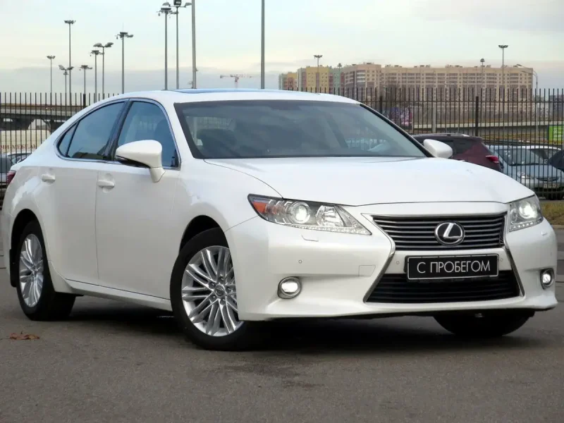 Lexus es 250 White