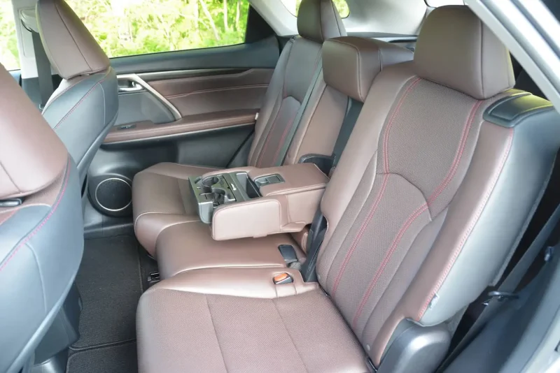 Lexus RX 350l Interior