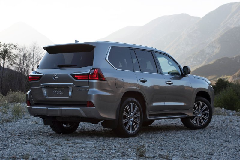 Lexus LX 570 новый