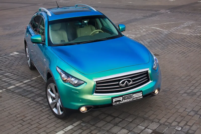 Infiniti fx50 перламутровый бирюза