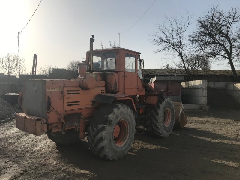 Погрузчик т-156б-09