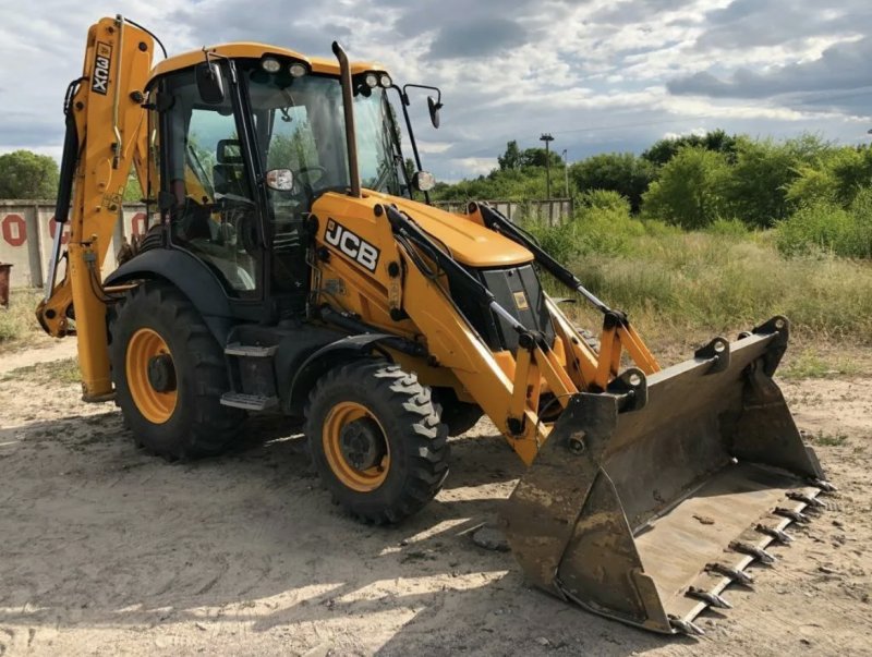 Экскаватор-погрузчик JCB 3cx