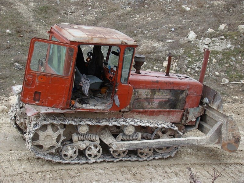 Трактор ДТ-75 дрс2