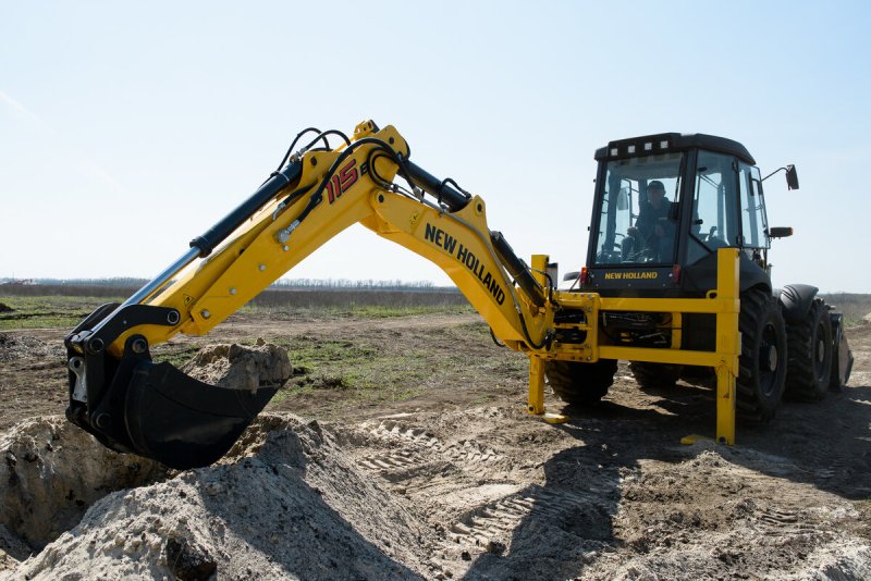 Экскаватор New Holland b115b