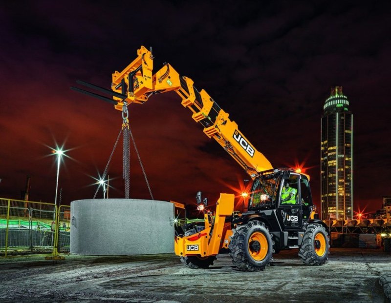 Телескопический погрузчик JCB 540-140