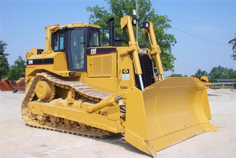 Бульдозер Cat d8r