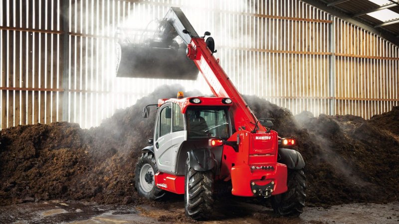 Телескопический погрузчик Manitou 840