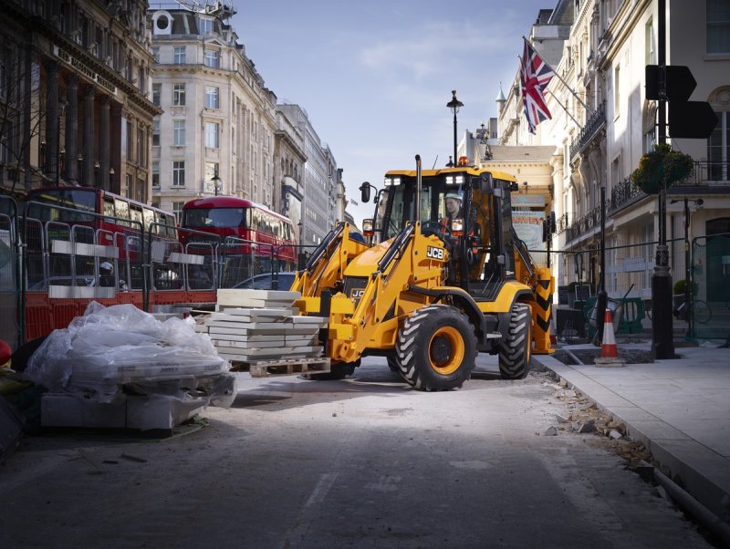 JCB 3cx 2021