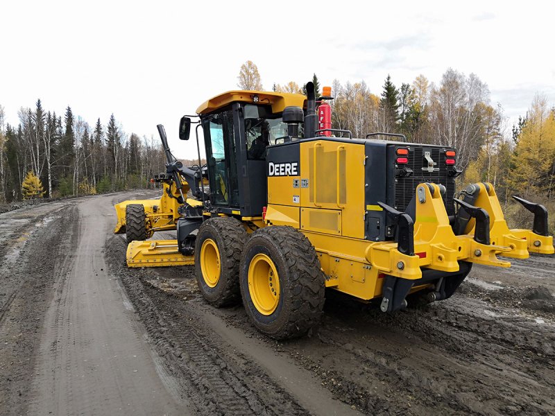 John Deere 772g