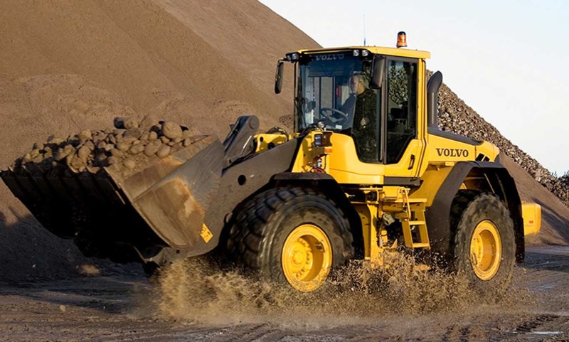 Фронтальный погрузчик Volvo l120