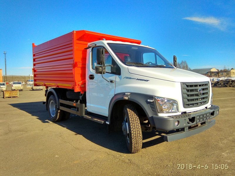 Газон Некст 2507 самосвал