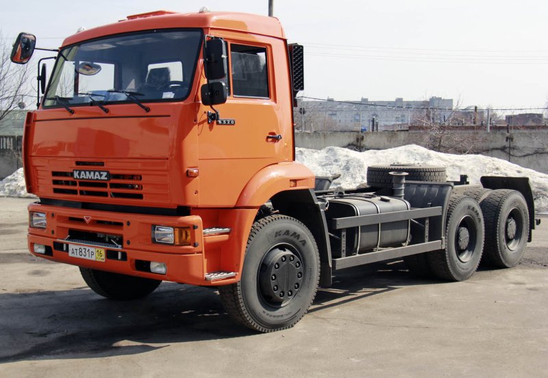 КАМАЗ 6520-3010-53