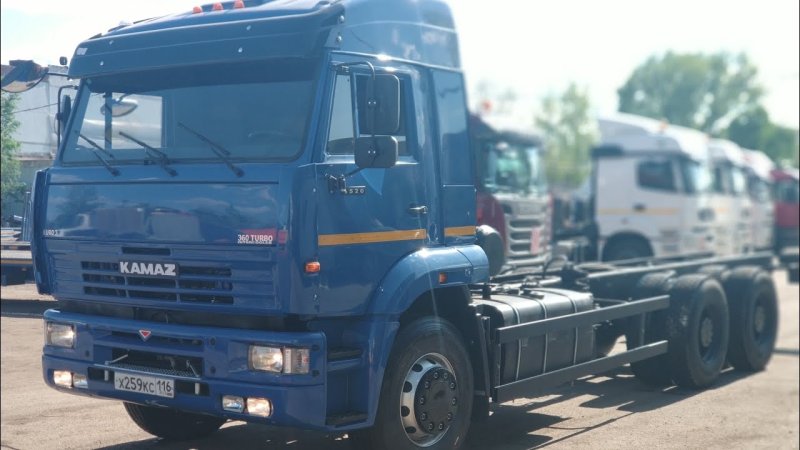 КАМАЗ 6520 перед