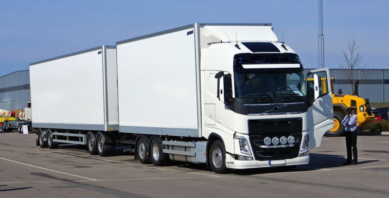Volvo бортовой 2022
