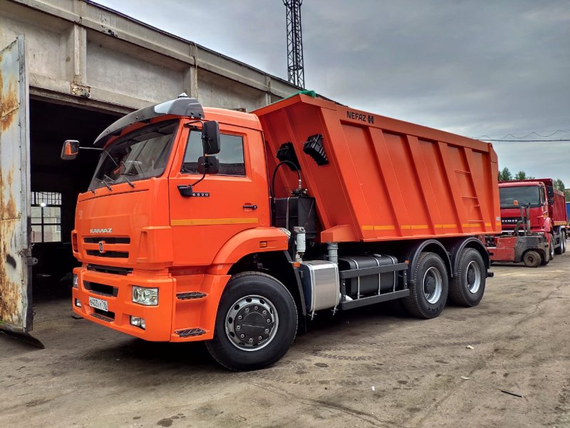 КАМАЗ 6520 самосвал