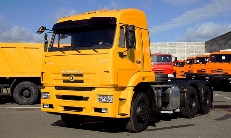 КАМАЗ 6460-73 тягач седельный