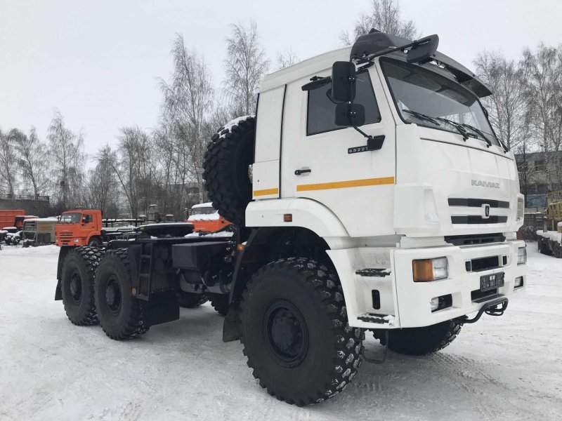 Седельный тягач КАМАЗ 65221-6020-53