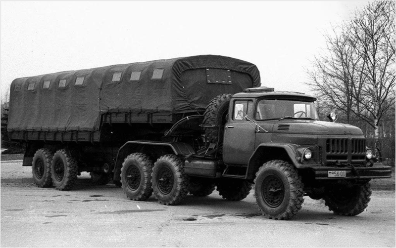 Автопоезд ЗИЛ 137