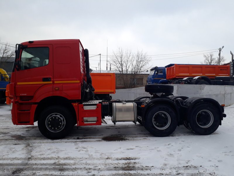КАМАЗ 65806-002-68 т5 тягач седельный