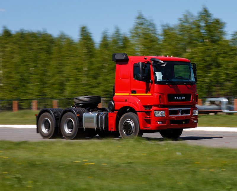 КАМАЗ 65806-002-68