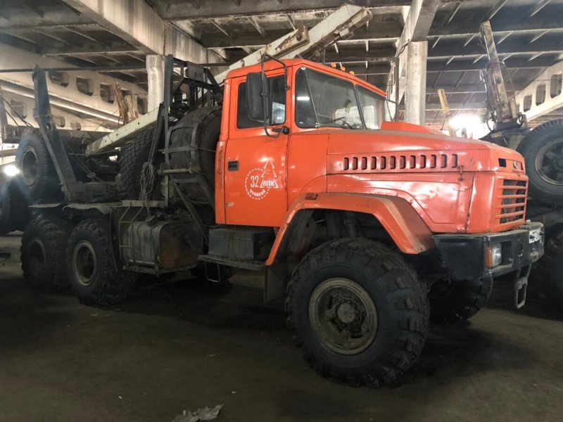 Лесовоз КРАЗ-64372, 6х6