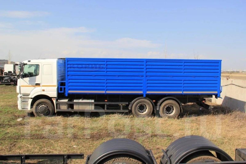 КАМАЗ 65207 бортовой зерновоз