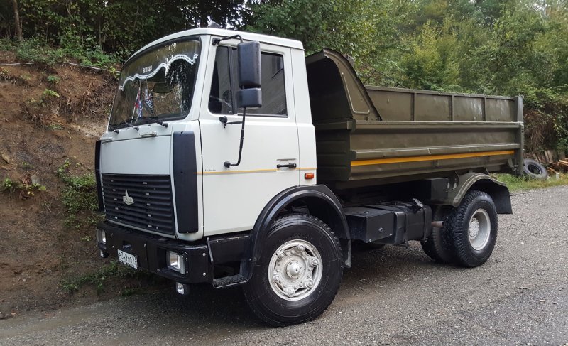 МАЗ-5551 грузовой автомобиль