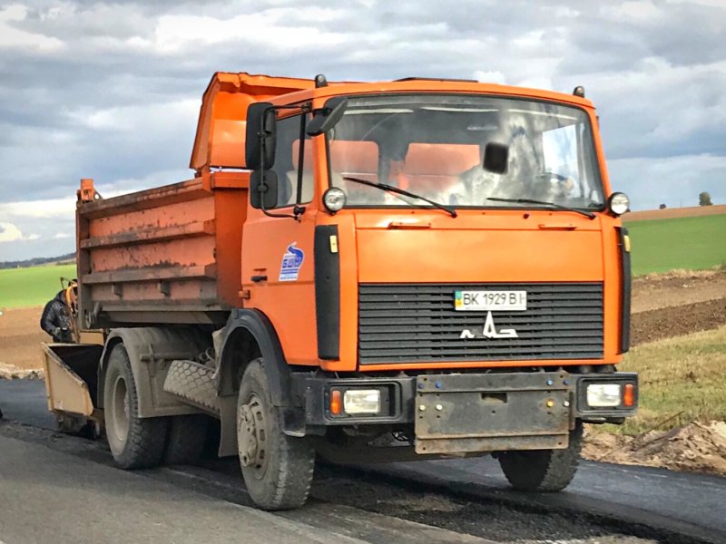 МАЗ 5551 дорожный
