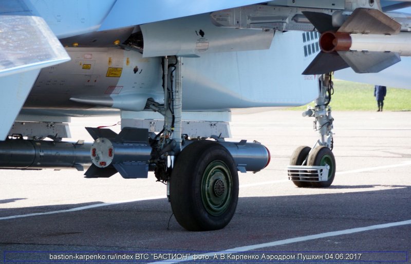 Су-27 шасси